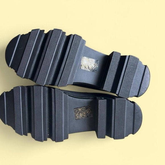 New Portland Boot Co Lace-Up Platform Boots White 7.5 | Never Worn! - Picture 5 of 7